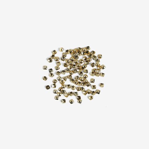 Semilac kynsikoriste, 762 pieni kultainen neliö 100kpl
